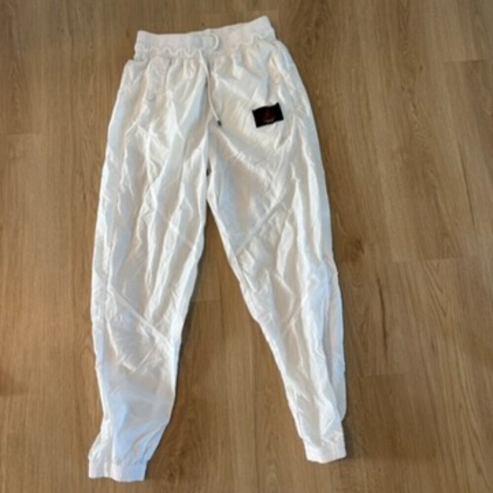 ** michael Jordan Y2K VTG Rare Windbreaker Pants Jumpman White Red black Small - Picture 1 of 11